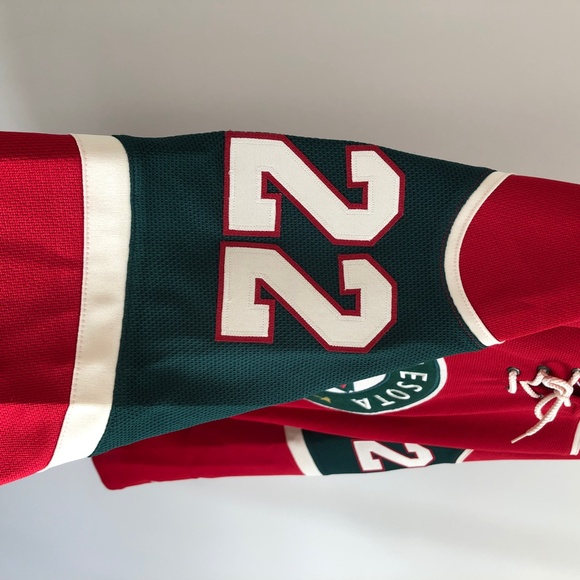 Signed Minnessota Wild Cal Clutterbuck Jersey - Picture 7 of 11